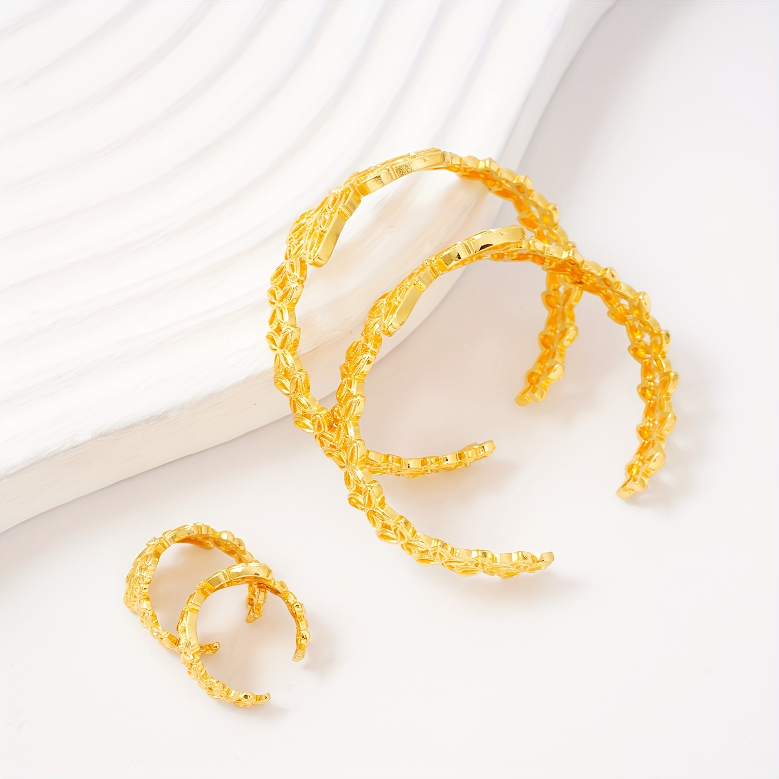 3pcs Golden Bangle Set with Ring and Butterflies